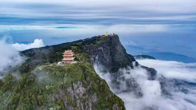 “清凉”峨眉迎暑期旺季！“最强优惠”组合拳助力文旅产业快速复苏