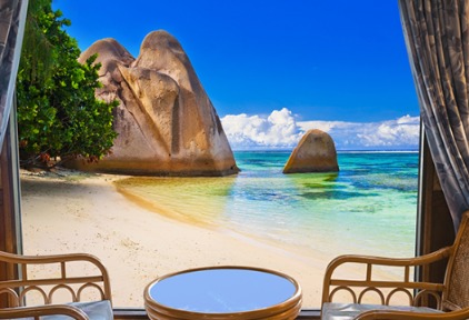 携程知乎报告：错峰季“I人充电游”受热捧，9月机票较暑期降两成