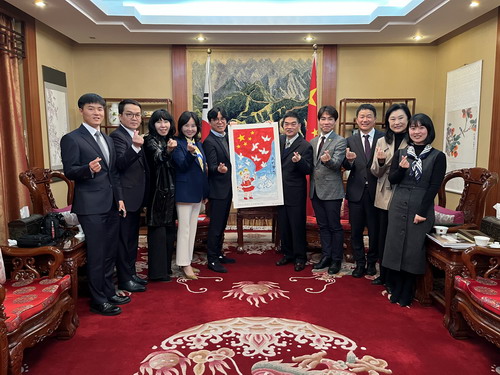 驻光州总领事顾景奇会见韩中文化友好协会会长