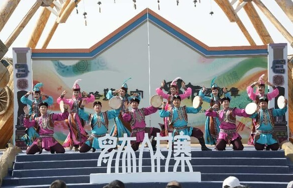 新疆罗布人村寨景区焕新开业