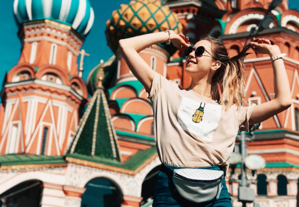 中国游客重访俄罗斯意愿高 深度游与数字体验为关键