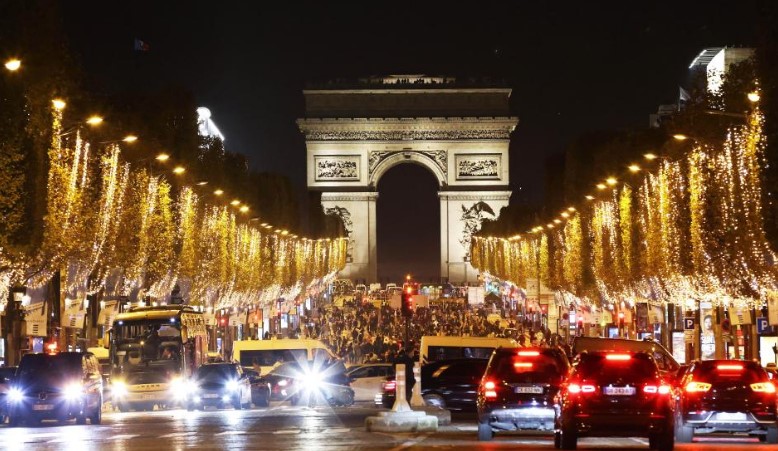 Christmas season lighting ceremony held in Paris