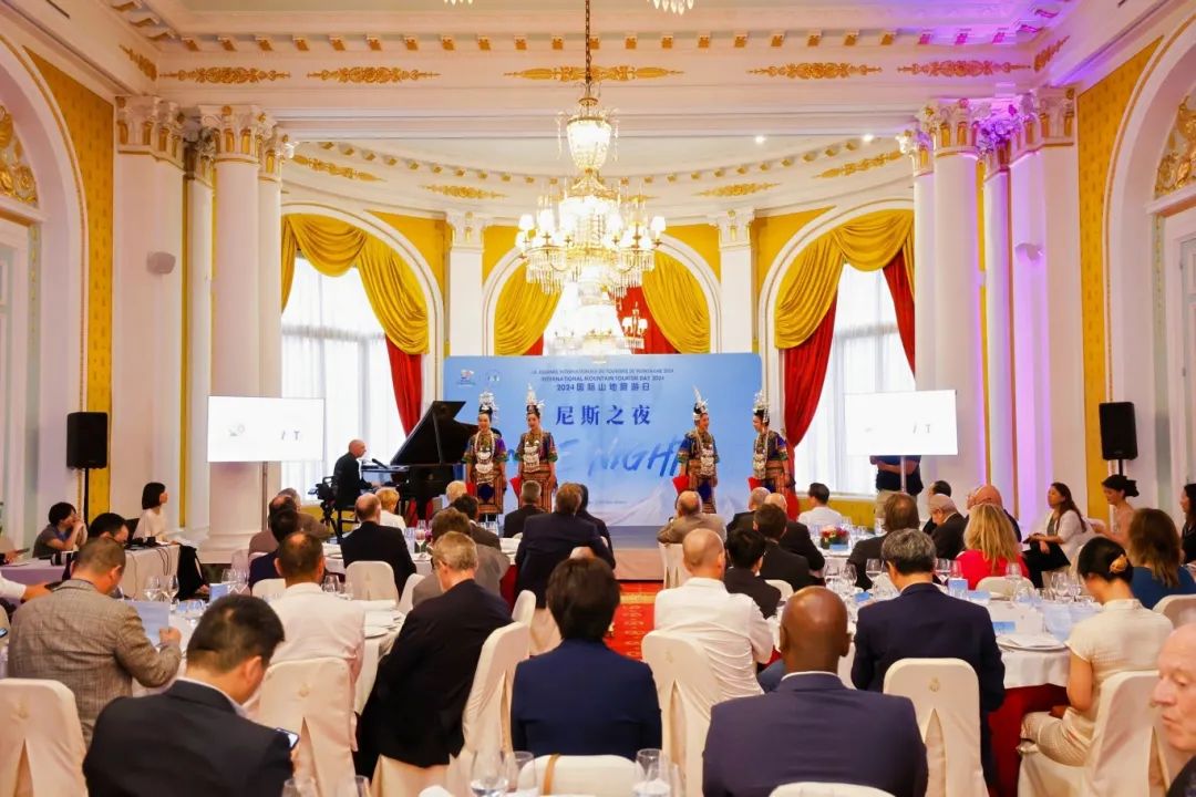 2024“国际山地旅游日” | 贵州侗族大歌点亮尼斯之夜