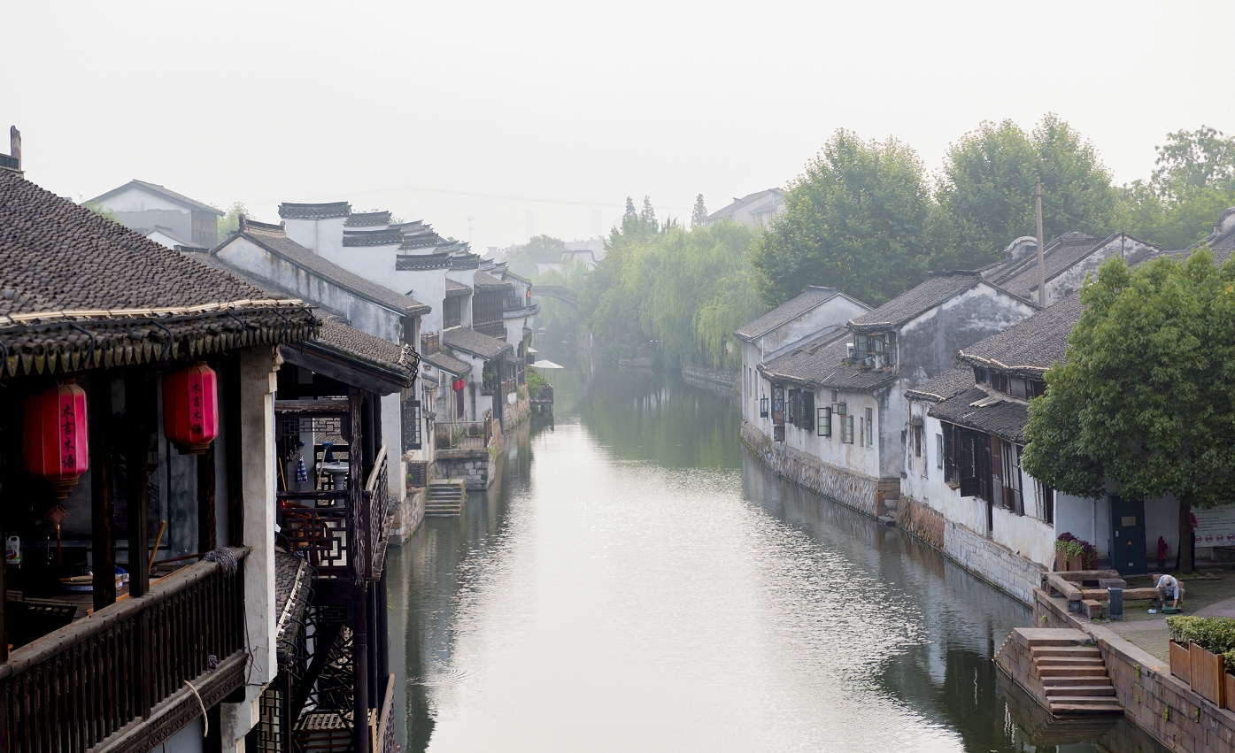 旅游打卡看非遗 “非遗焕新购物月”活动启动