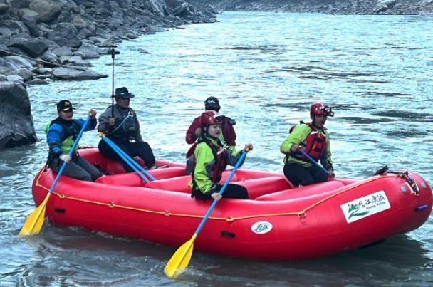 冬季漂流正当时 云南怒江“野水天堂”引客旅居