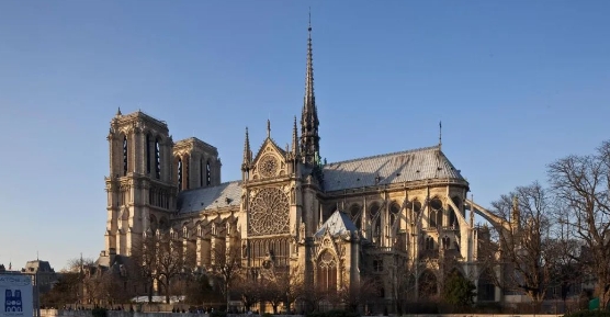 The original sculptures of Notre Dame de Paris were exhibited in China for the first time