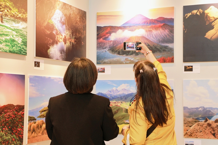 “2024世界山地自然与人文摄影展”开幕