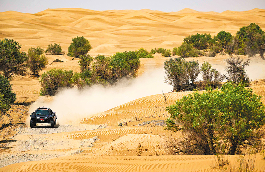 China sees 1.77 billion railway passenger trips in first half of 2023