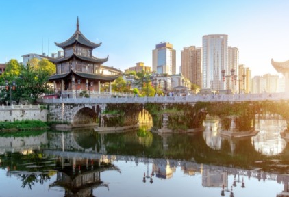 马蜂窝发布《爽爽贵阳新玩法宝典》：烟火气十足的贵阳也可以很潮很City