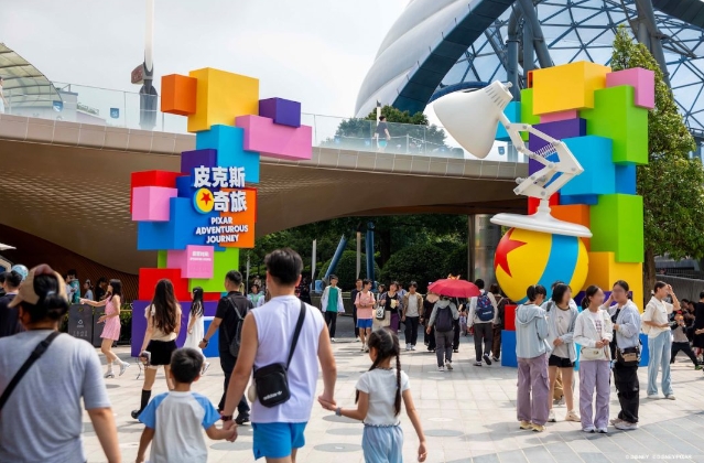 上海迪士尼推出皮克斯故事沉浸式互动展