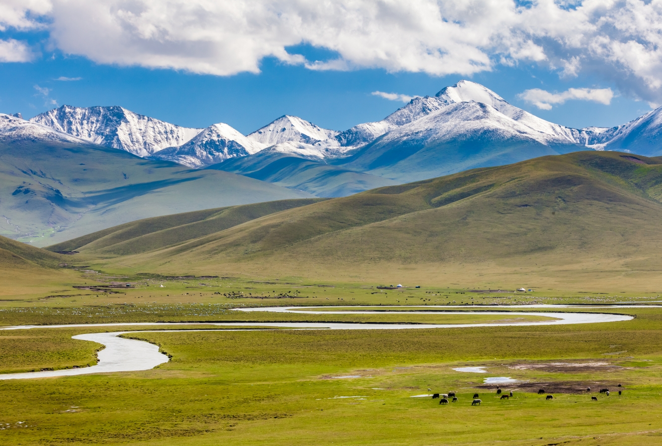 阿勒泰市将军山国际滑雪度假区推广夏季生态旅游