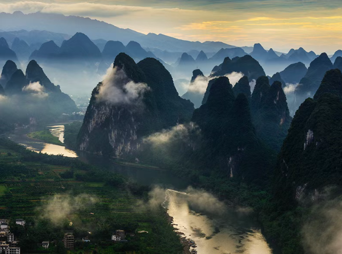 Liu Zhaohui, Vice Chairman of the IMTA, Attends the 19th UN Tourism/PATA Forum on Tourism Trends and Outlook