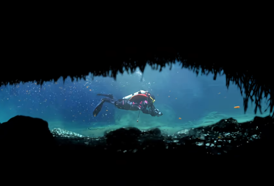 将广西翻转过来，它的地下是什么样子的呢？