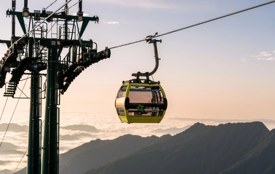 五一来临前，《中国旅游报》聚焦梵净山索道——专题解读旅游安全服务提升的“三特样本”