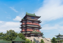 滕王阁景区北扩竣工开放 近千游客“诵序迎新”