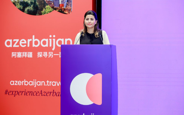 赴阿塞拜疆中国游客猛增 免签与元首外交效应显现