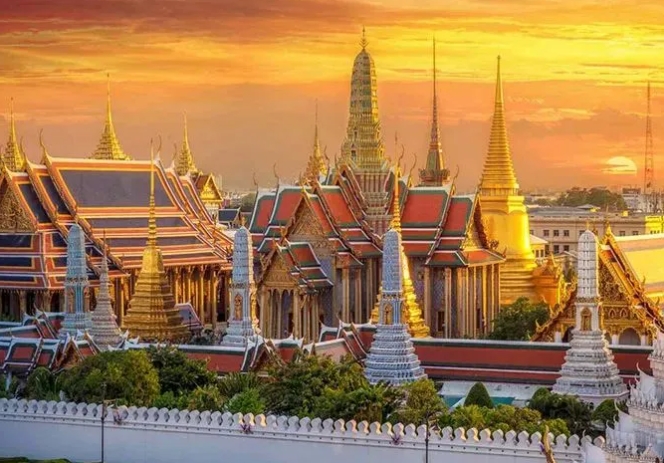 行业周报：观星之旅将成今年全球旅游热点；2025年元旦跨境游延续高增长态势……