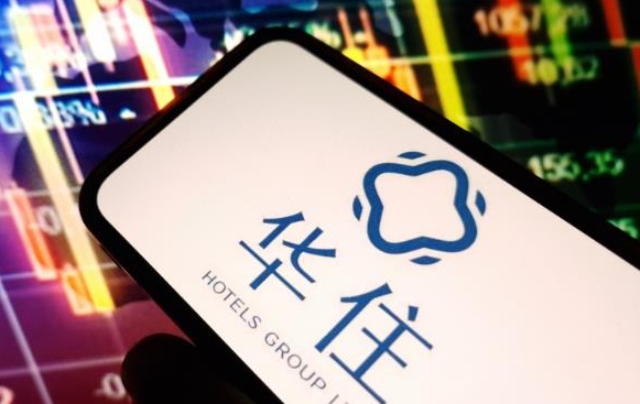 Chinese hotel giant H World sees Q2 RevPAR down by 2%