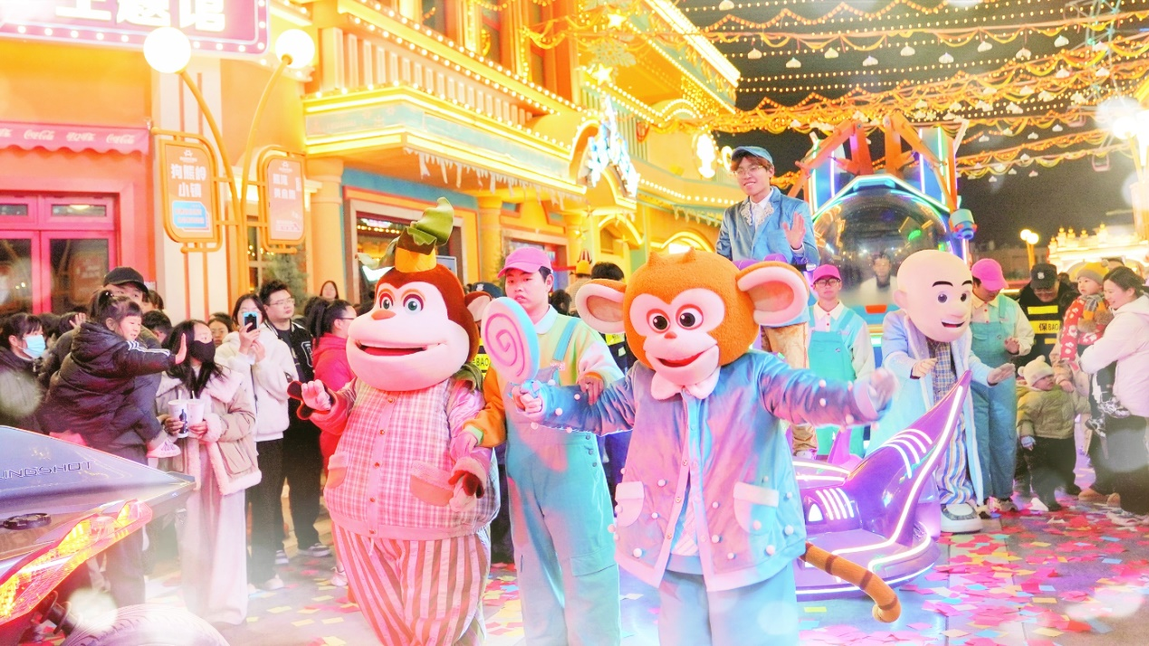 赴冰雪盛宴，赏璀璨烟花，方特跨年狂欢启幕
