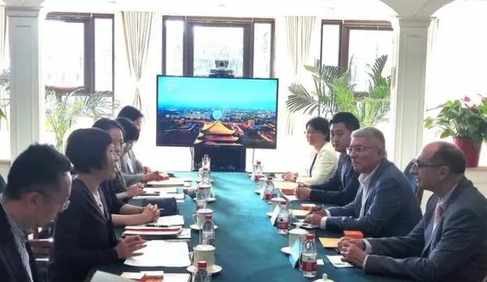 来自西班牙加那利群岛的邀约